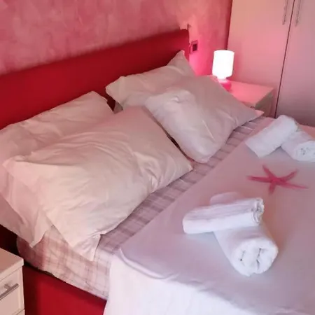 Gucci House And Πανσιόν 3*